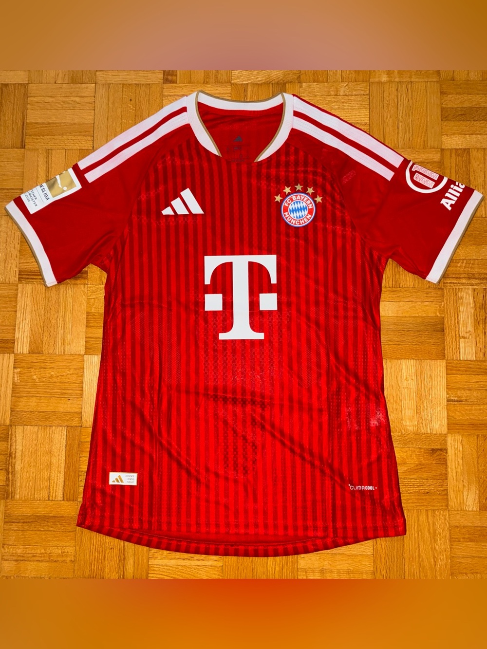 FC Bayern Munich Michael Olise Home Jersey